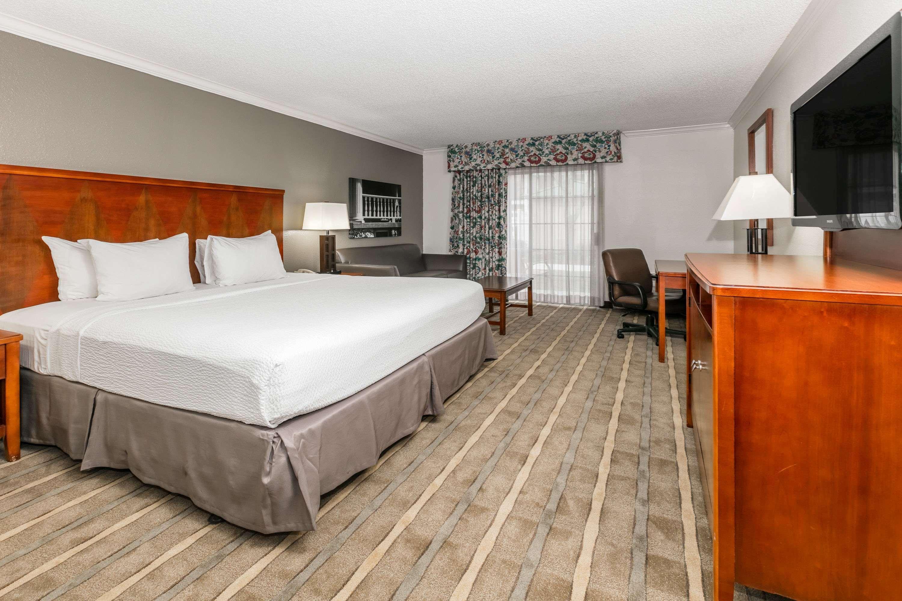Richmond Inn And Suites Baton Rouge College Drive Dış mekan fotoğraf